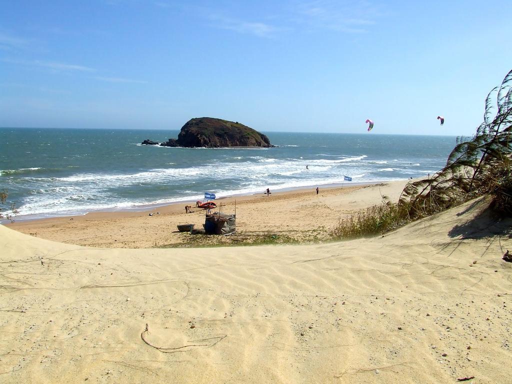 Source Kiteboarding/Lodge Phan Thiet Exterior foto